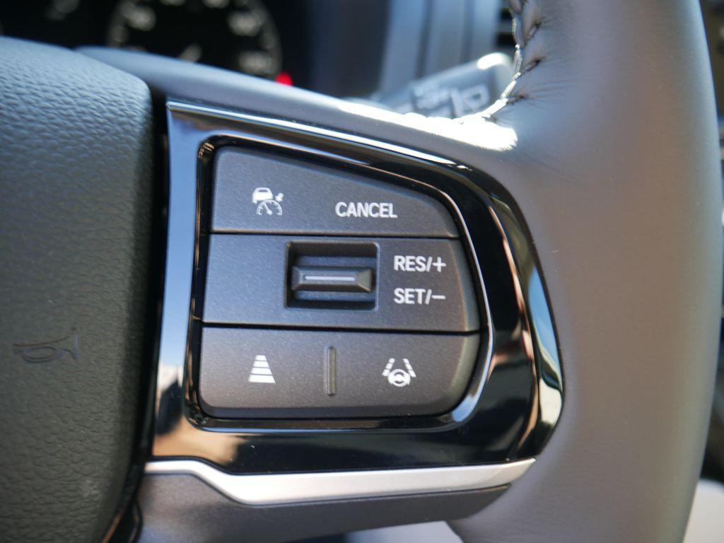 new 2026 Honda Odyssey car, priced at $46,105