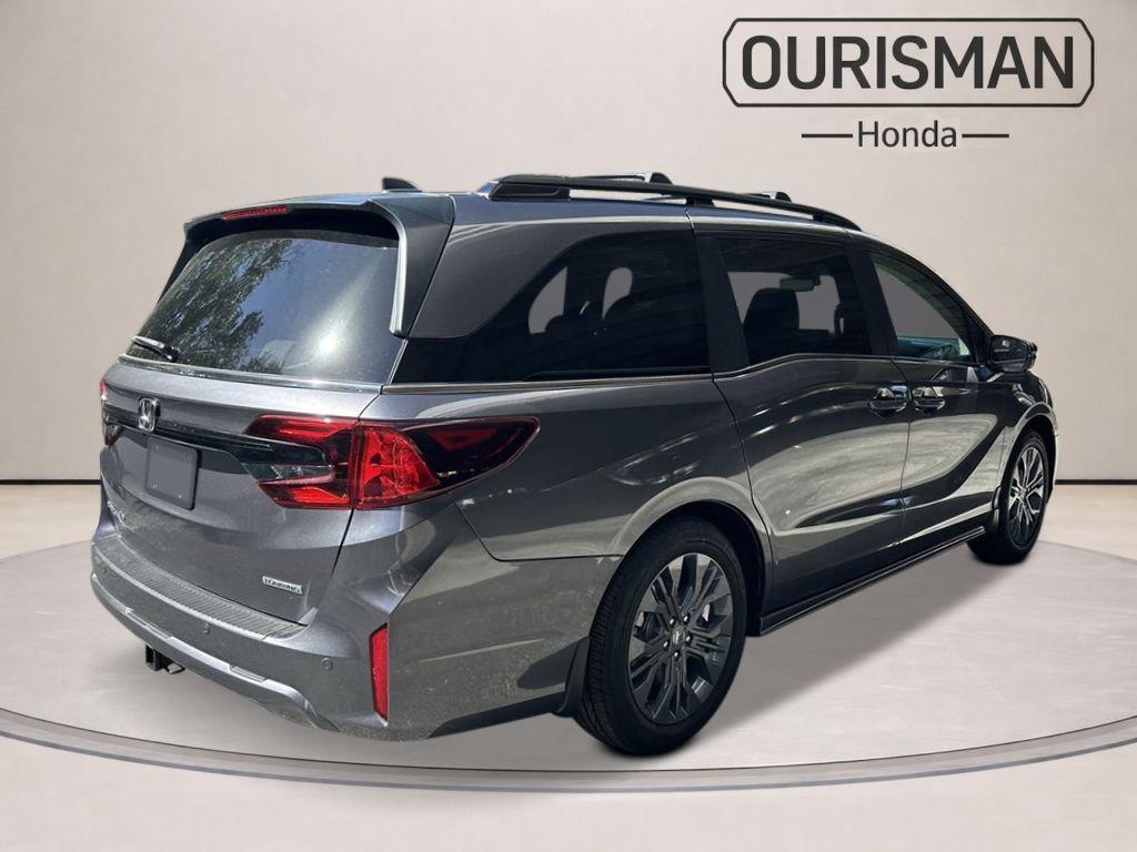 new 2026 Honda Odyssey car, priced at $46,105