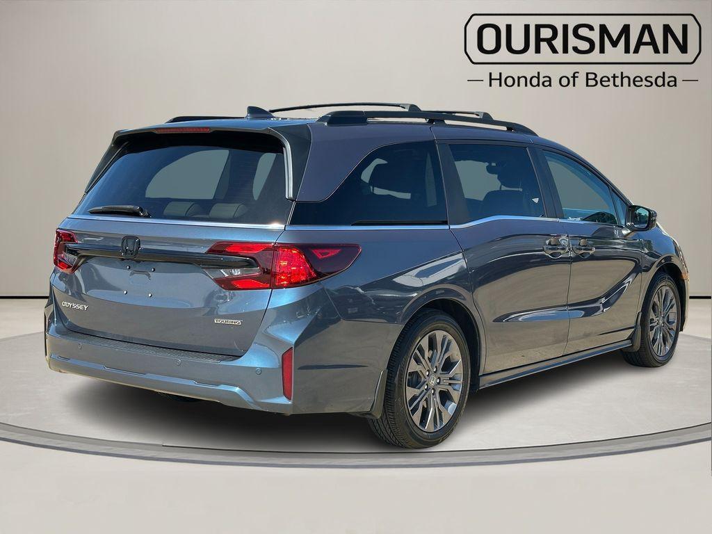 used 2025 Honda Odyssey car, priced at $44,795