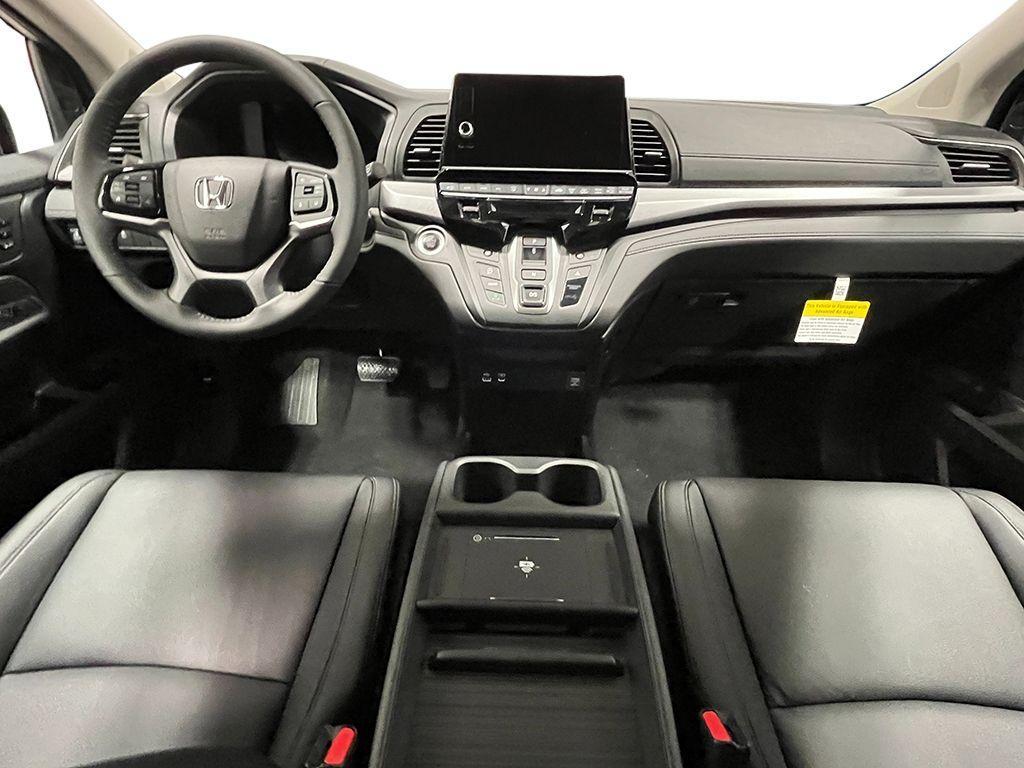 new 2026 Honda Odyssey car, priced at $41,636