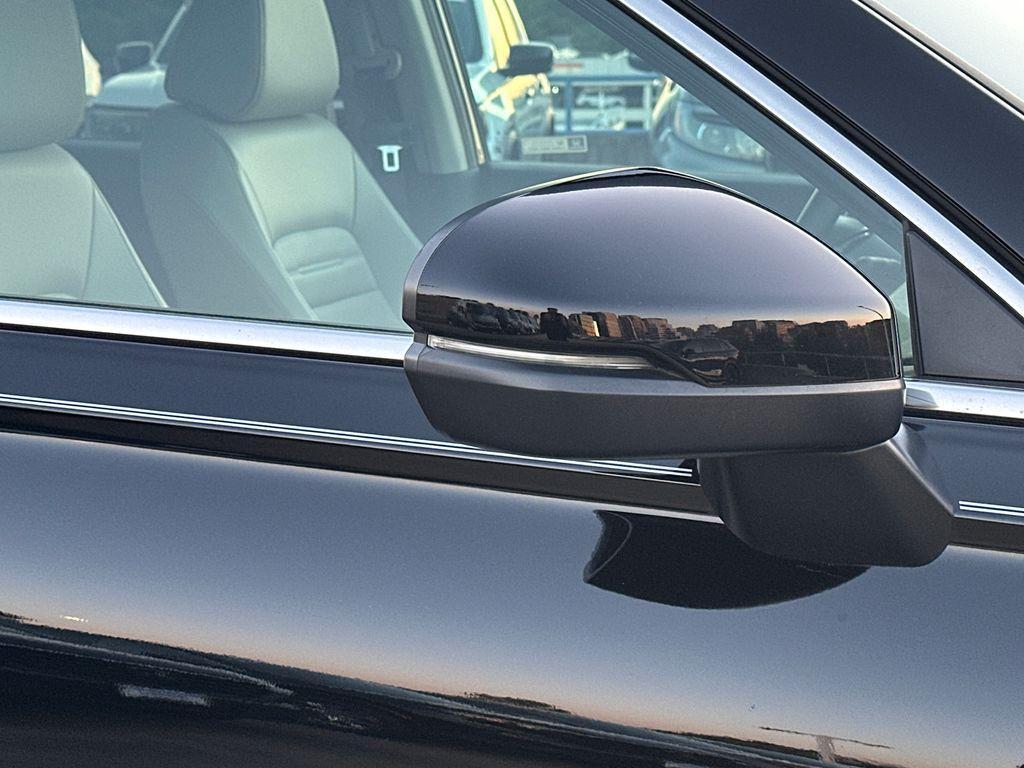 used 2023 Honda CR-V car, priced at $32,307