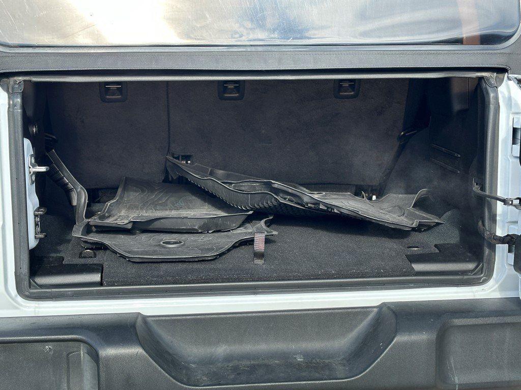 used 2022 Jeep Wrangler Unlimited car, priced at $29,195