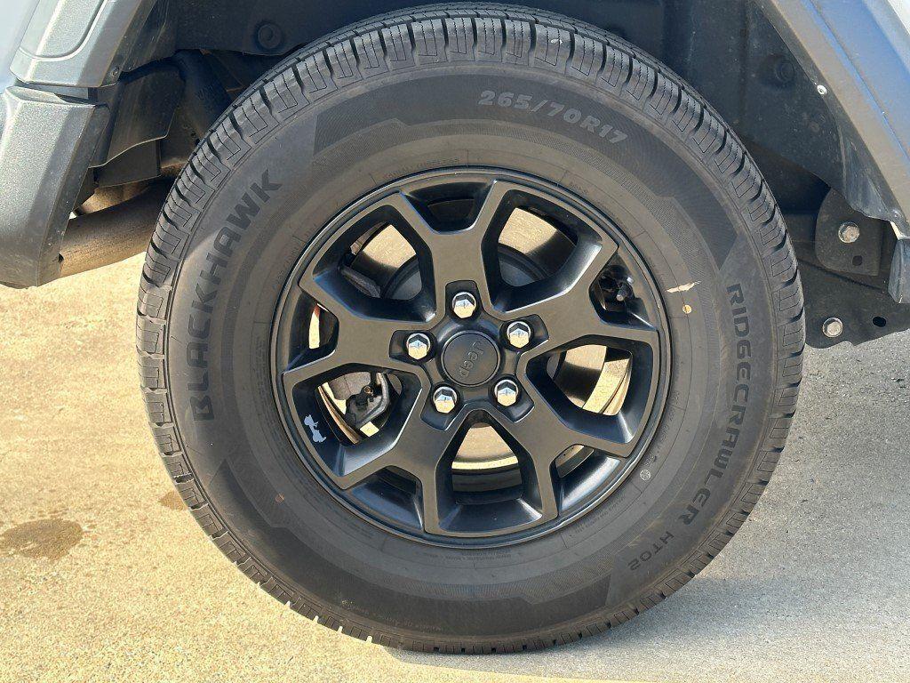 used 2022 Jeep Wrangler Unlimited car, priced at $29,195