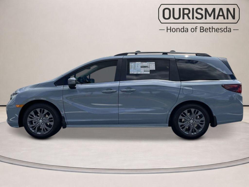 new 2026 Honda Odyssey car, priced at $45,679