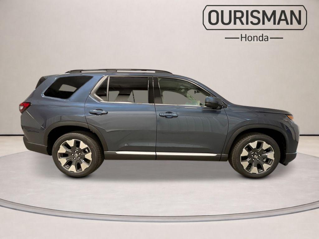 new 2026 Honda Pilot car, priced at $55,990