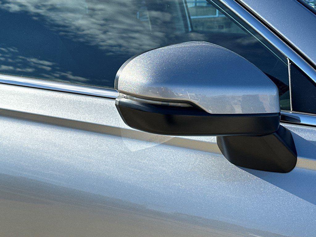 used 2025 Honda CR-V car, priced at $29,895