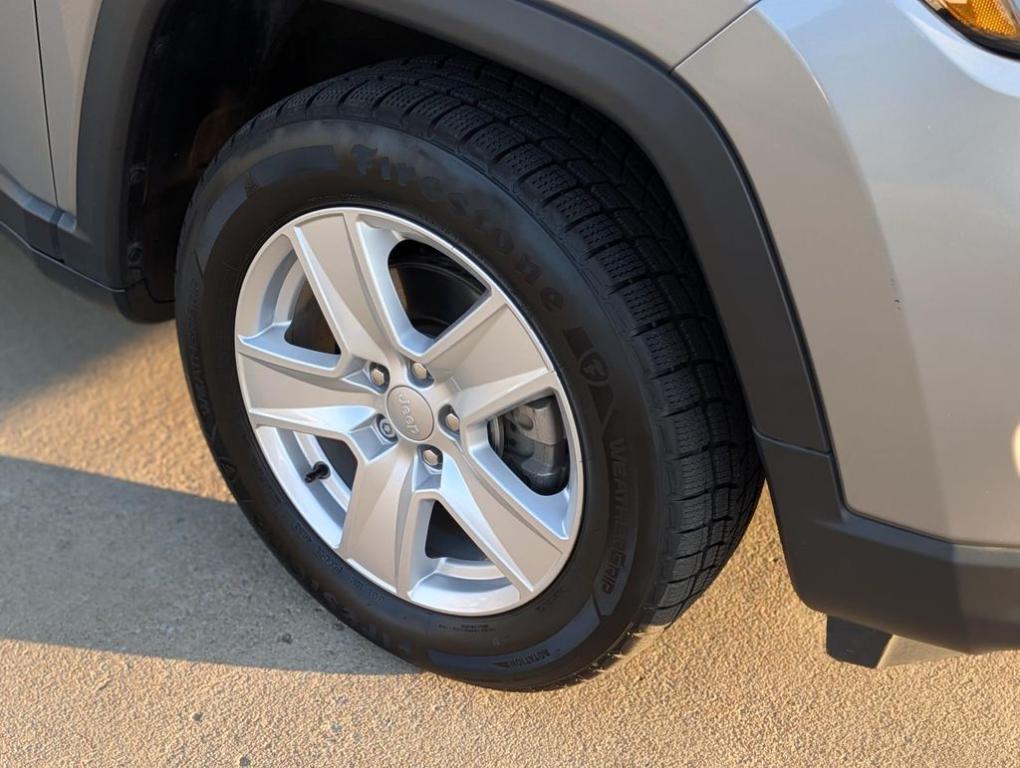 used 2022 Jeep Compass car, priced at $18,895