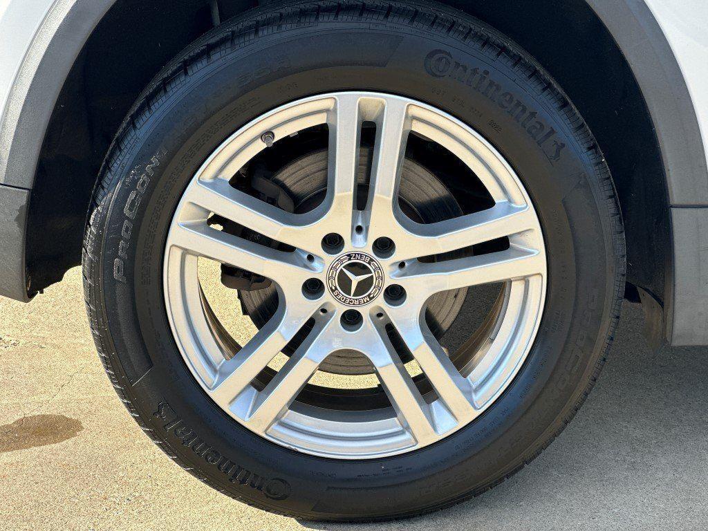 used 2021 Mercedes-Benz GLA 250 car, priced at $18,395