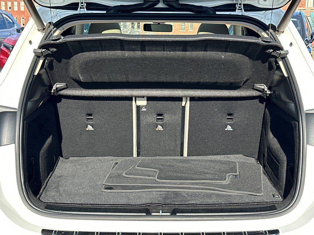 used 2021 Mercedes-Benz GLA 250 car, priced at $18,395