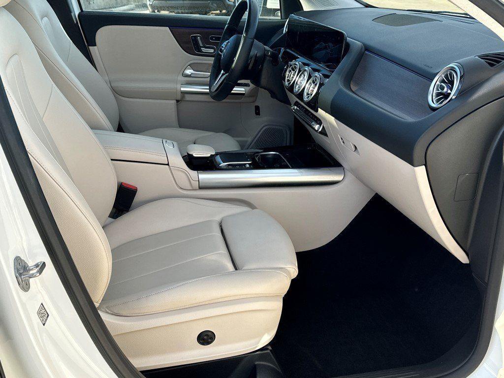 used 2021 Mercedes-Benz GLA 250 car, priced at $18,395