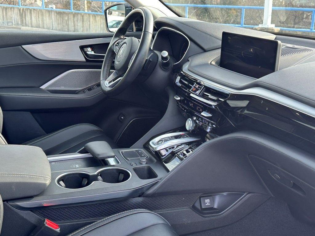 used 2023 Acura MDX car, priced at $38,795