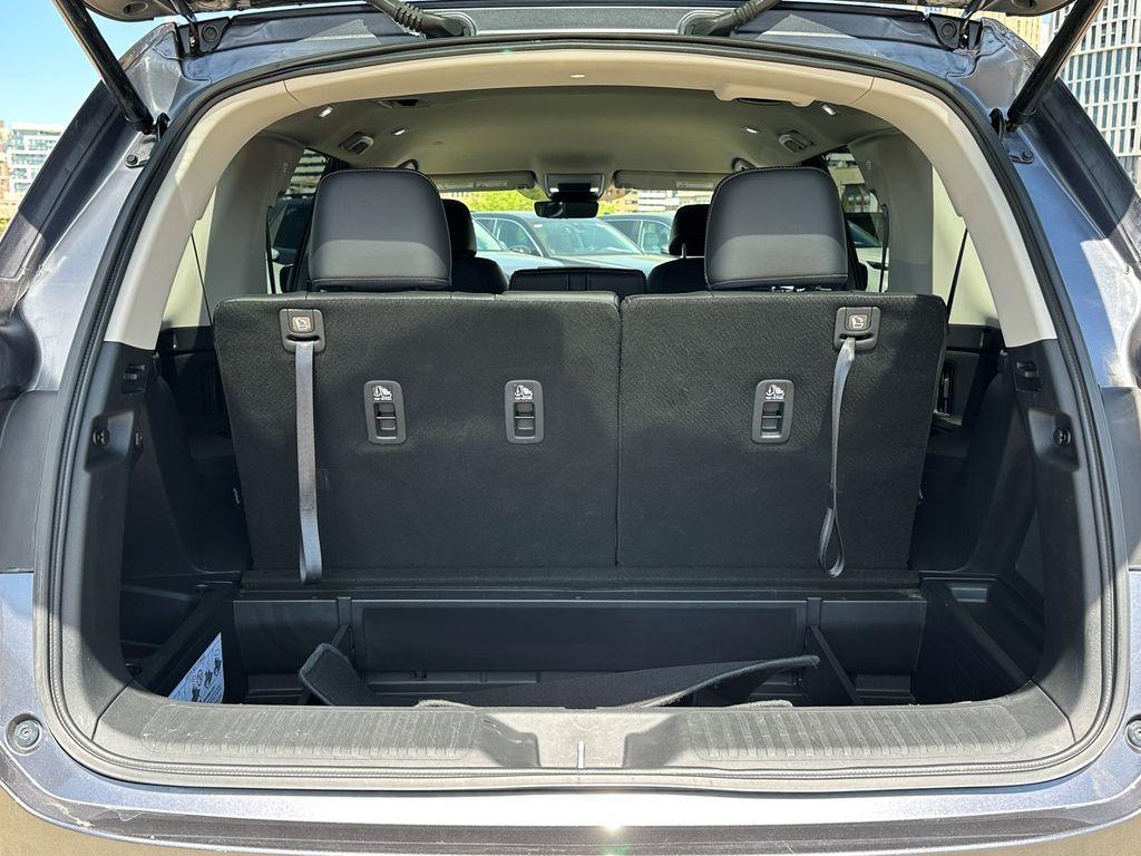 used 2025 Honda Pilot car, priced at $41,295