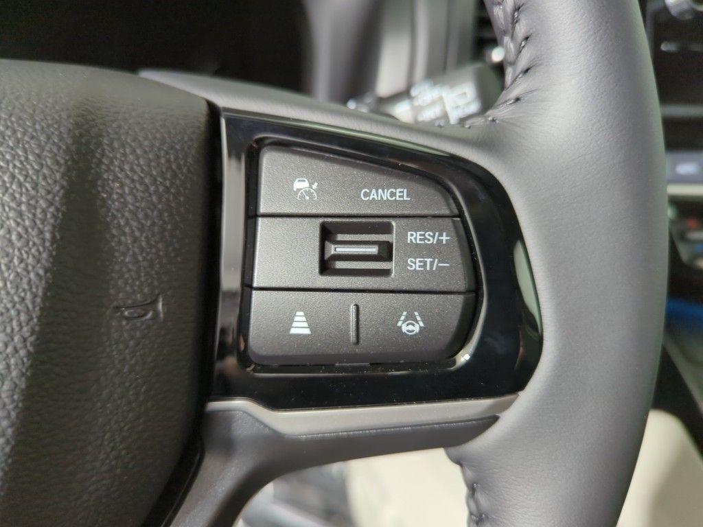 new 2026 Honda Odyssey car, priced at $44,532
