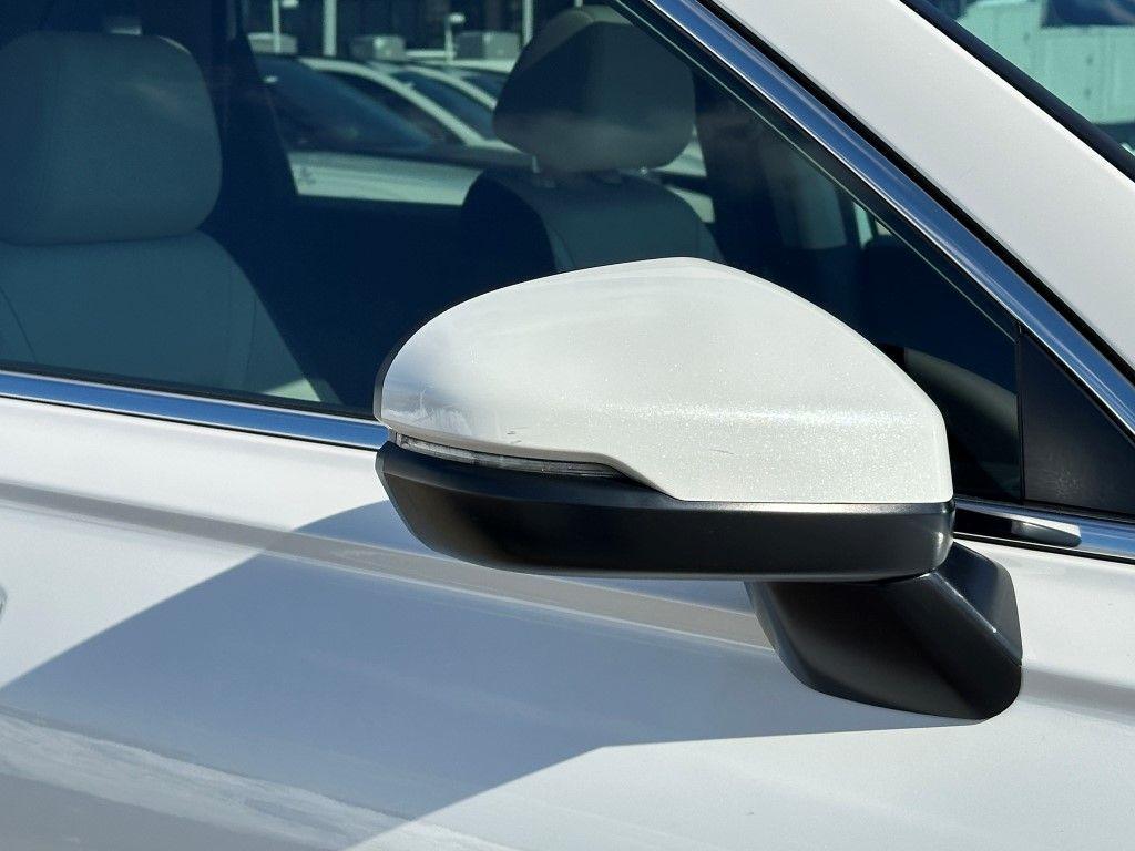 used 2023 Honda CR-V car, priced at $29,995