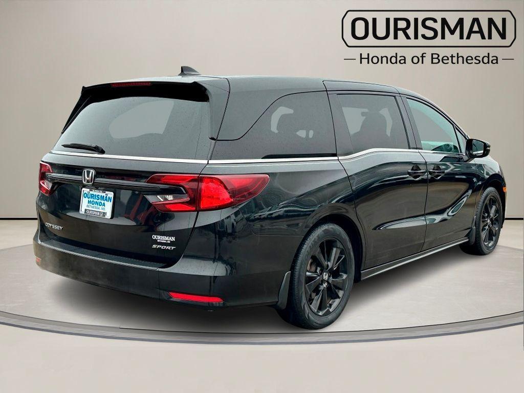 used 2024 Honda Odyssey car, priced at $35,979