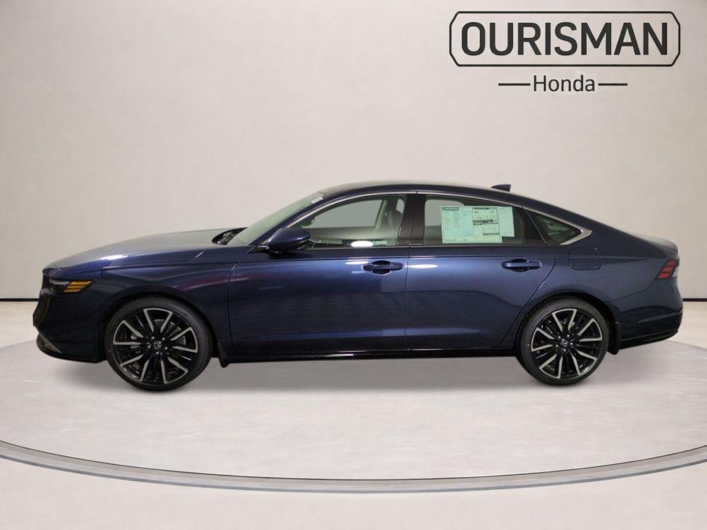 new 2026 Honda Accord Hybrid car