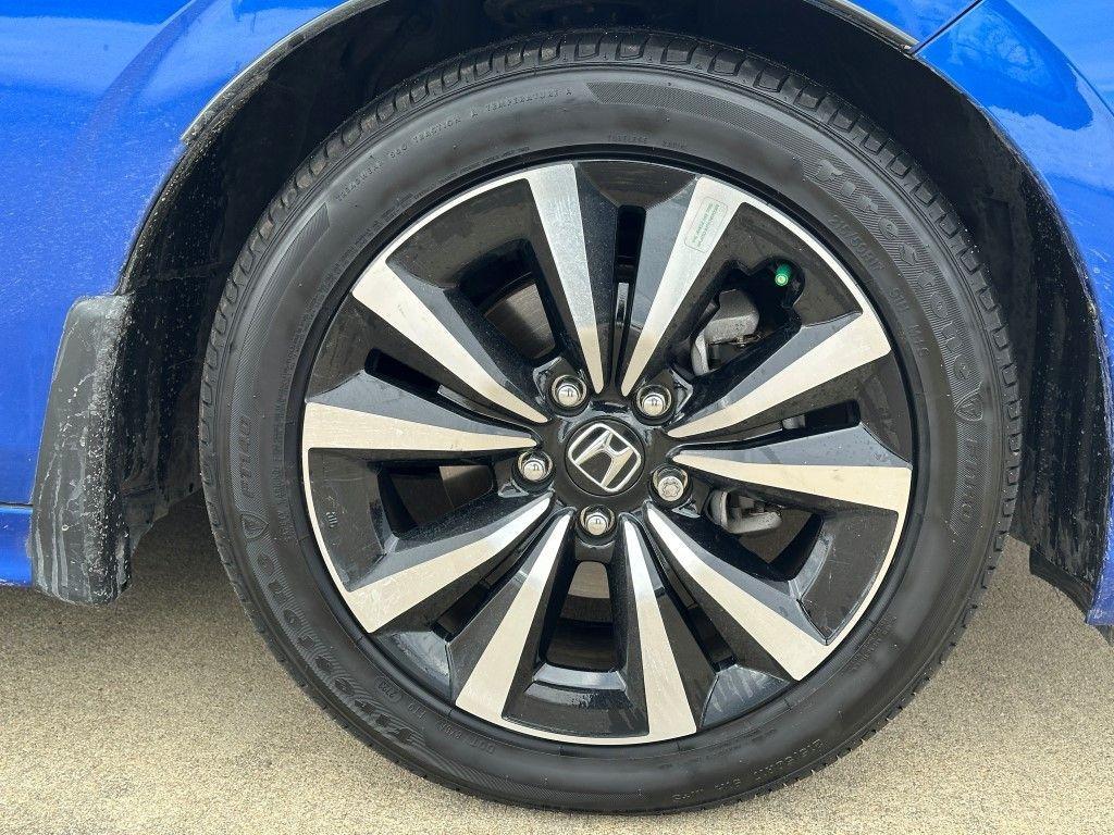 used 2024 Honda Civic car, priced at $24,995