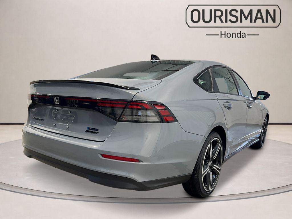 new 2026 Honda Accord Hybrid car