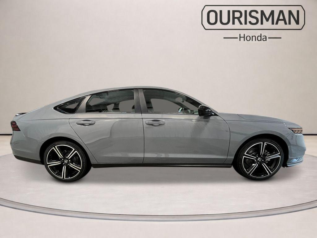 new 2026 Honda Accord Hybrid car