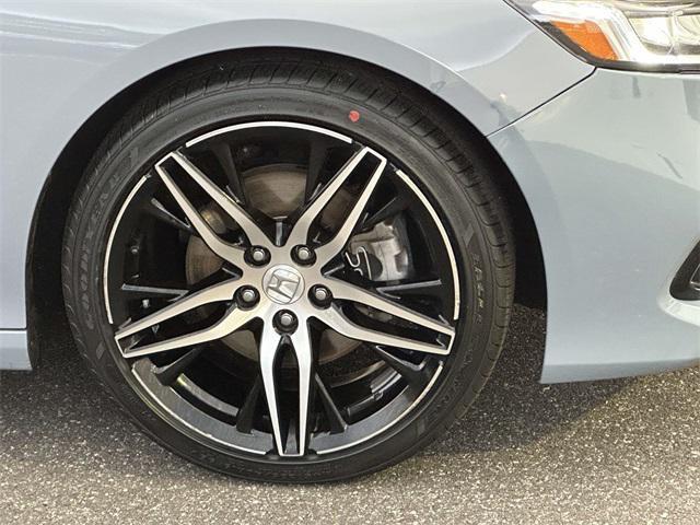 used 2021 Honda Accord Hybrid car, priced at $24,987
