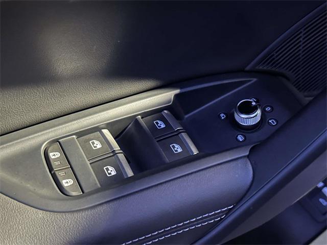 used 2024 Audi Q5 e car, priced at $40,994