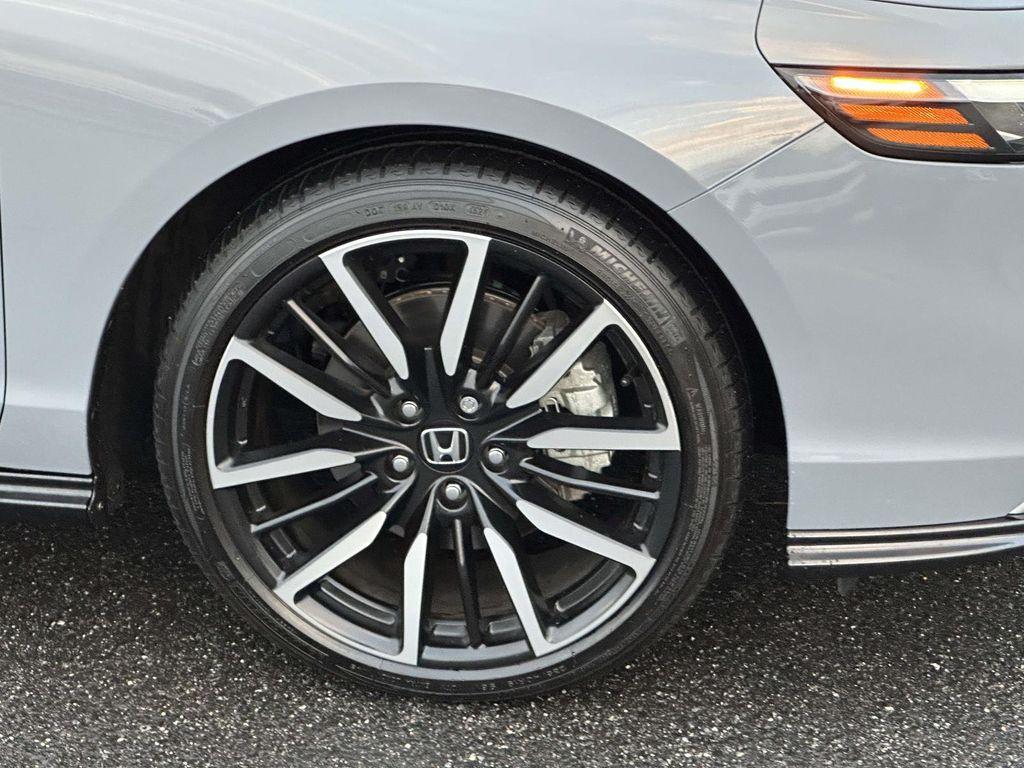 used 2024 Honda Accord Hybrid car, priced at $32,987