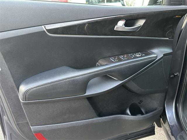 used 2018 Kia Sorento car, priced at $8,998