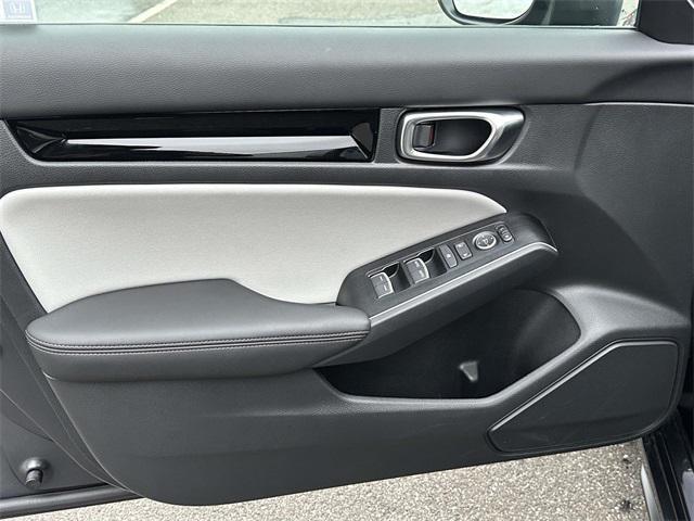 used 2025 Honda Civic Hybrid car, priced at $29,987