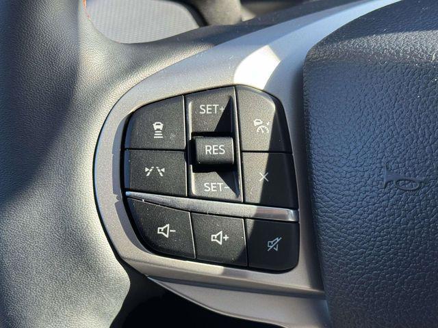 used 2025 Ford Explorer car, priced at $39,987