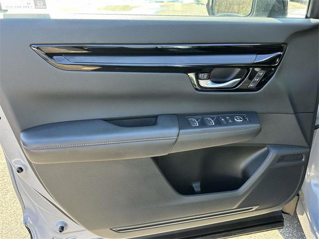 used 2023 Honda CR-V Hybrid car, priced at $32,688