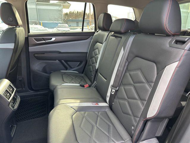 new 2026 Volkswagen Atlas car, priced at $50,422