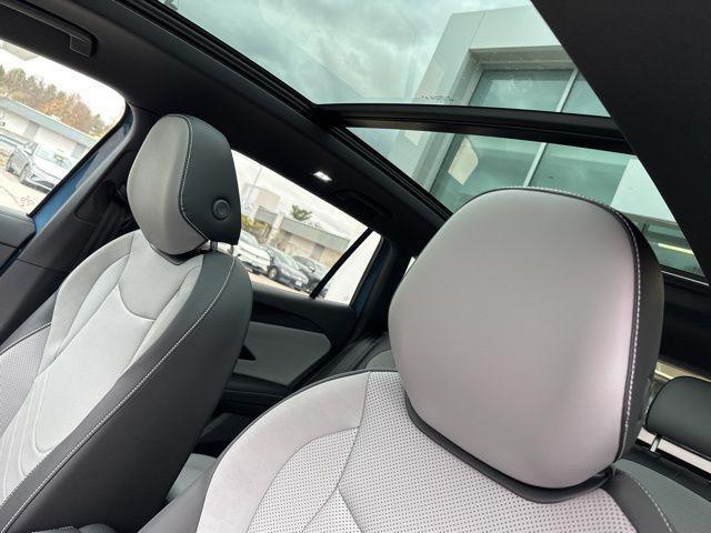 new 2026 Volkswagen Tiguan car, priced at $40,362