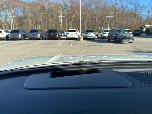 new 2026 Volkswagen Tiguan car, priced at $39,792