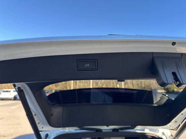 new 2026 Volkswagen Tiguan car, priced at $39,792