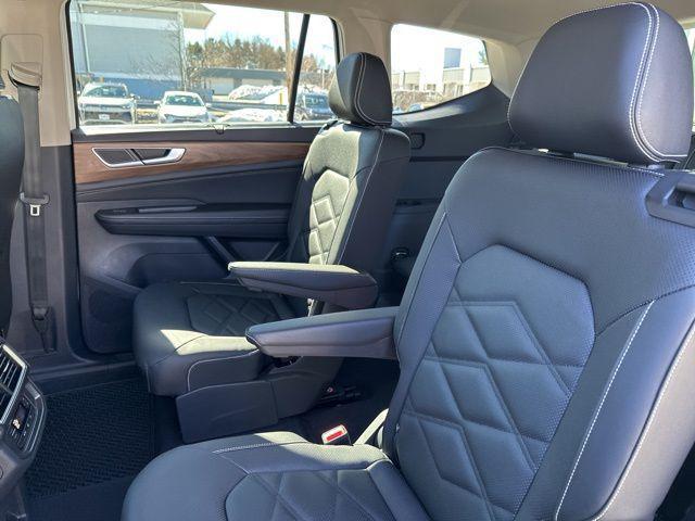 new 2026 Volkswagen Atlas car, priced at $47,575