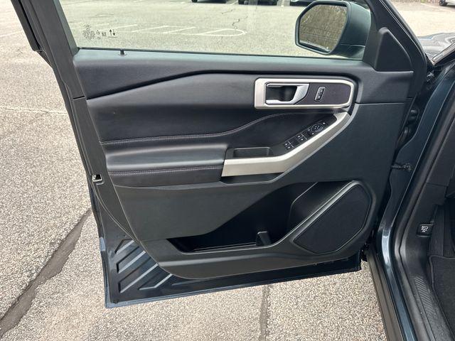 used 2023 Ford Explorer car, priced at $33,920