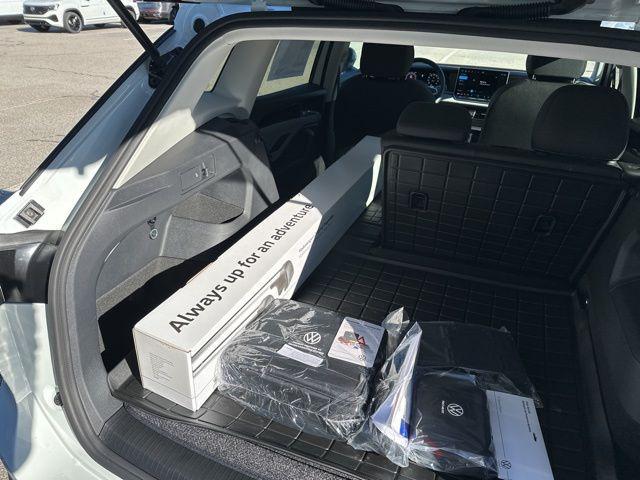 new 2026 Volkswagen Tiguan car, priced at $33,295