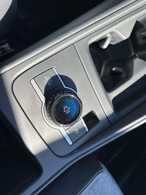 new 2026 Volkswagen Tiguan car, priced at $33,295