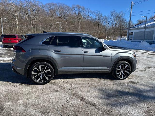 used 2025 Volkswagen Atlas Cross Sport car, priced at $38,900