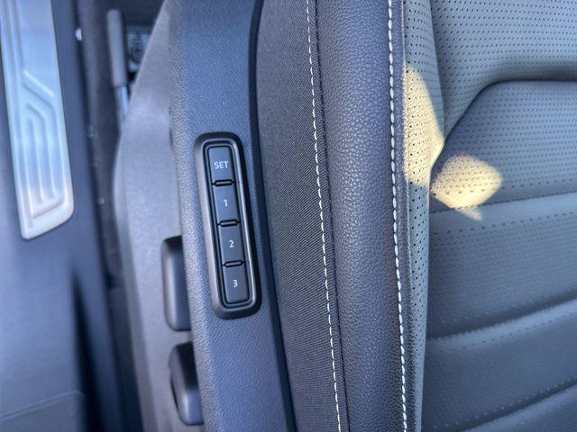 new 2026 Volkswagen Atlas Cross Sport car, priced at $49,876