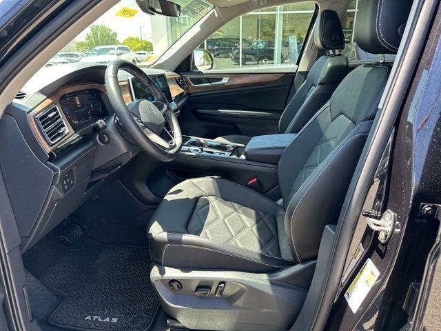used 2024 Volkswagen Atlas car, priced at $35,320
