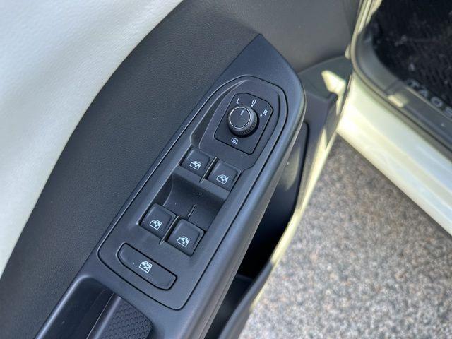 new 2026 Volkswagen Taos car, priced at $29,793