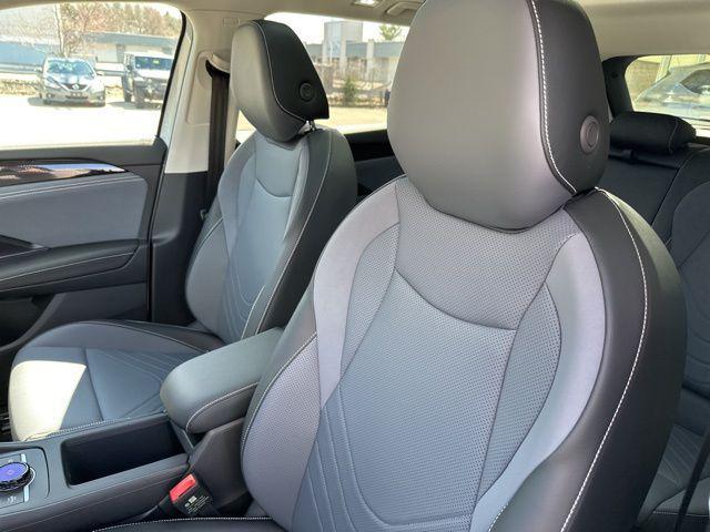 new 2026 Volkswagen Tiguan car, priced at $34,587