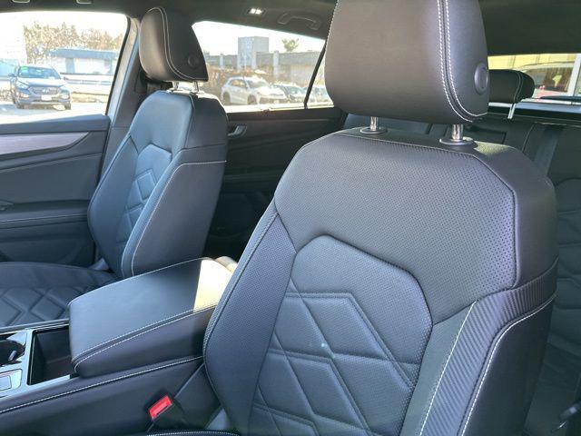 new 2026 Volkswagen Atlas Cross Sport car, priced at $45,288