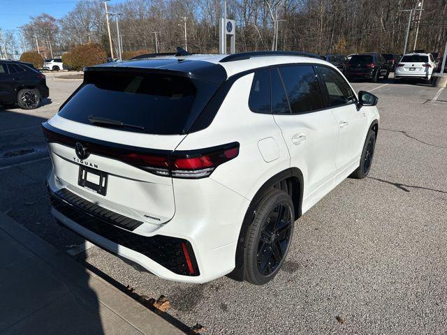 new 2026 Volkswagen Tiguan car, priced at $39,967
