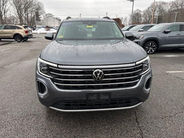 used 2025 Volkswagen Atlas car, priced at $37,900