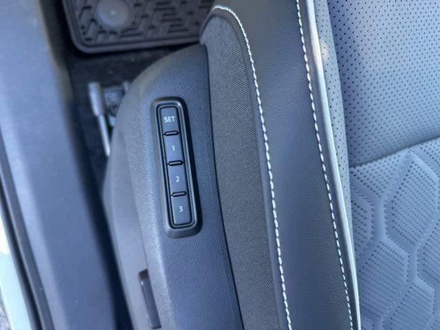 new 2026 Volkswagen Tiguan car, priced at $46,304