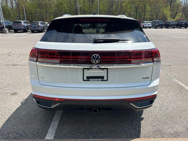 new 2026 Volkswagen Atlas Cross Sport car, priced at $47,868