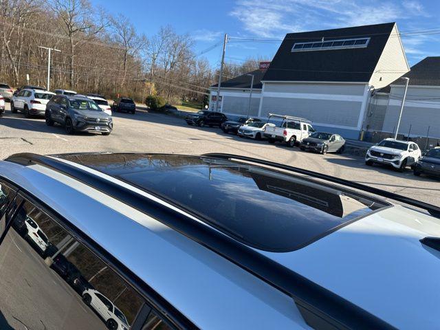 new 2026 Volkswagen Tiguan car, priced at $39,967