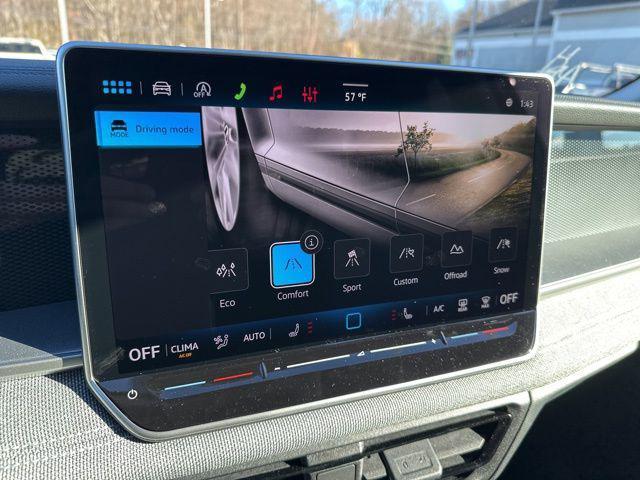 new 2026 Volkswagen Tiguan car, priced at $32,667